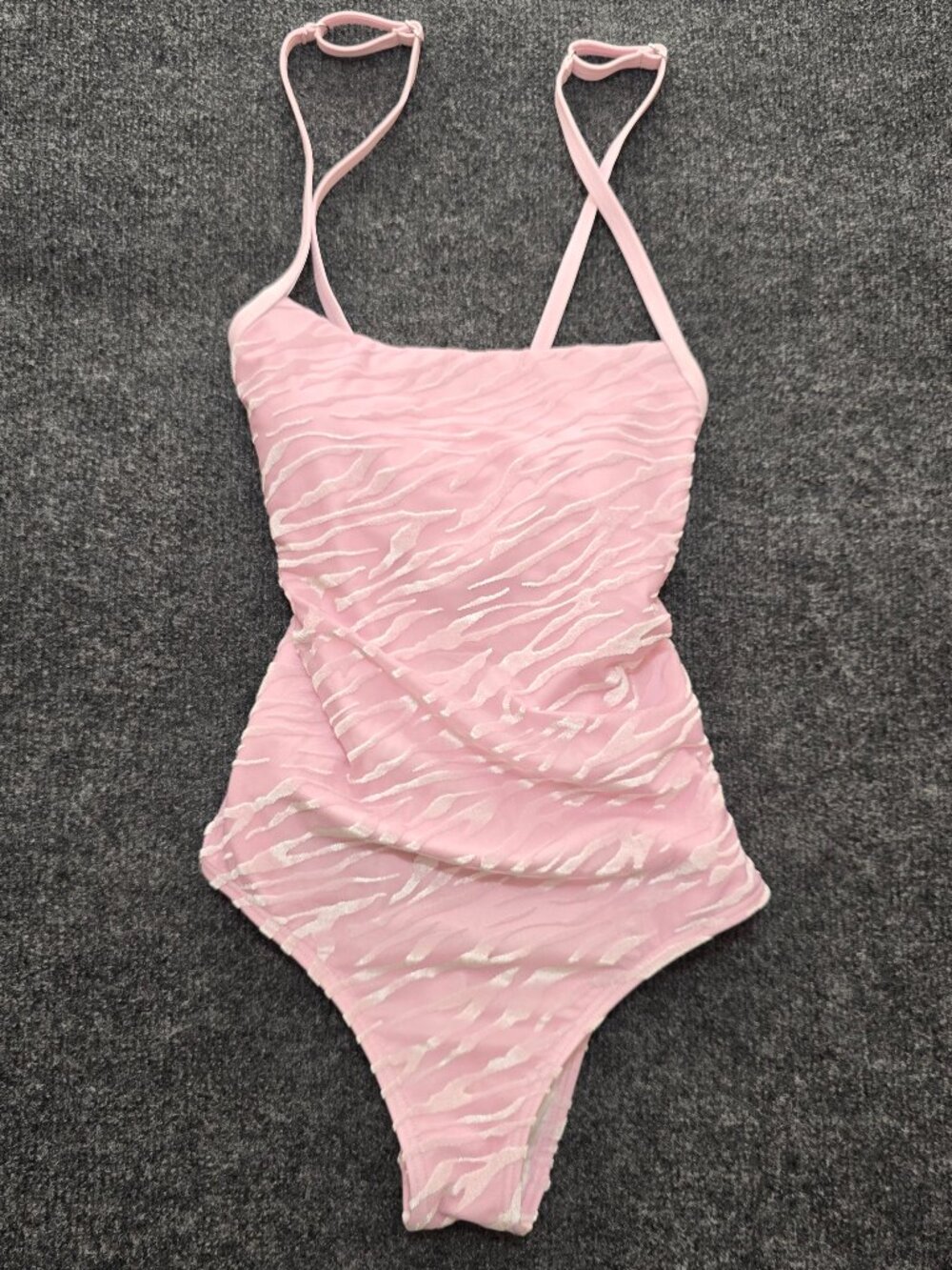 VENUS Pink Textured One‑Piece Swimsuit Size 4 Cutout Front Adjustable Straps  Ma